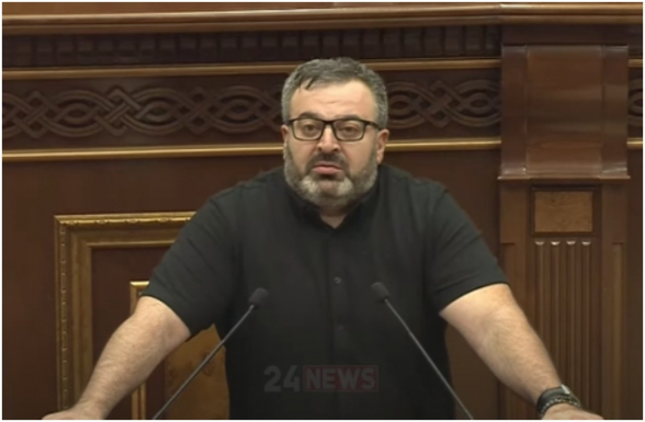 Մենք կուսության թեստը վերցրել, ստուգումներ ենք անում, իսկ աշխարհը նոր համաշխարհայինի շեմին է (տեսանյութ)